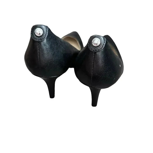 MICHAEL KORS MK Black Pointed Toe Flex Pump Mid-Heel Size 7M - Picture 7 of 9